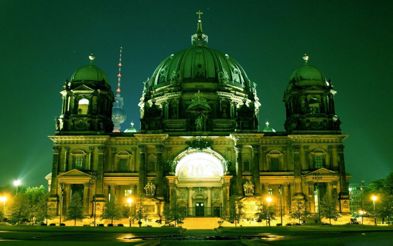 Berlin-Cathedral 1280 x 800