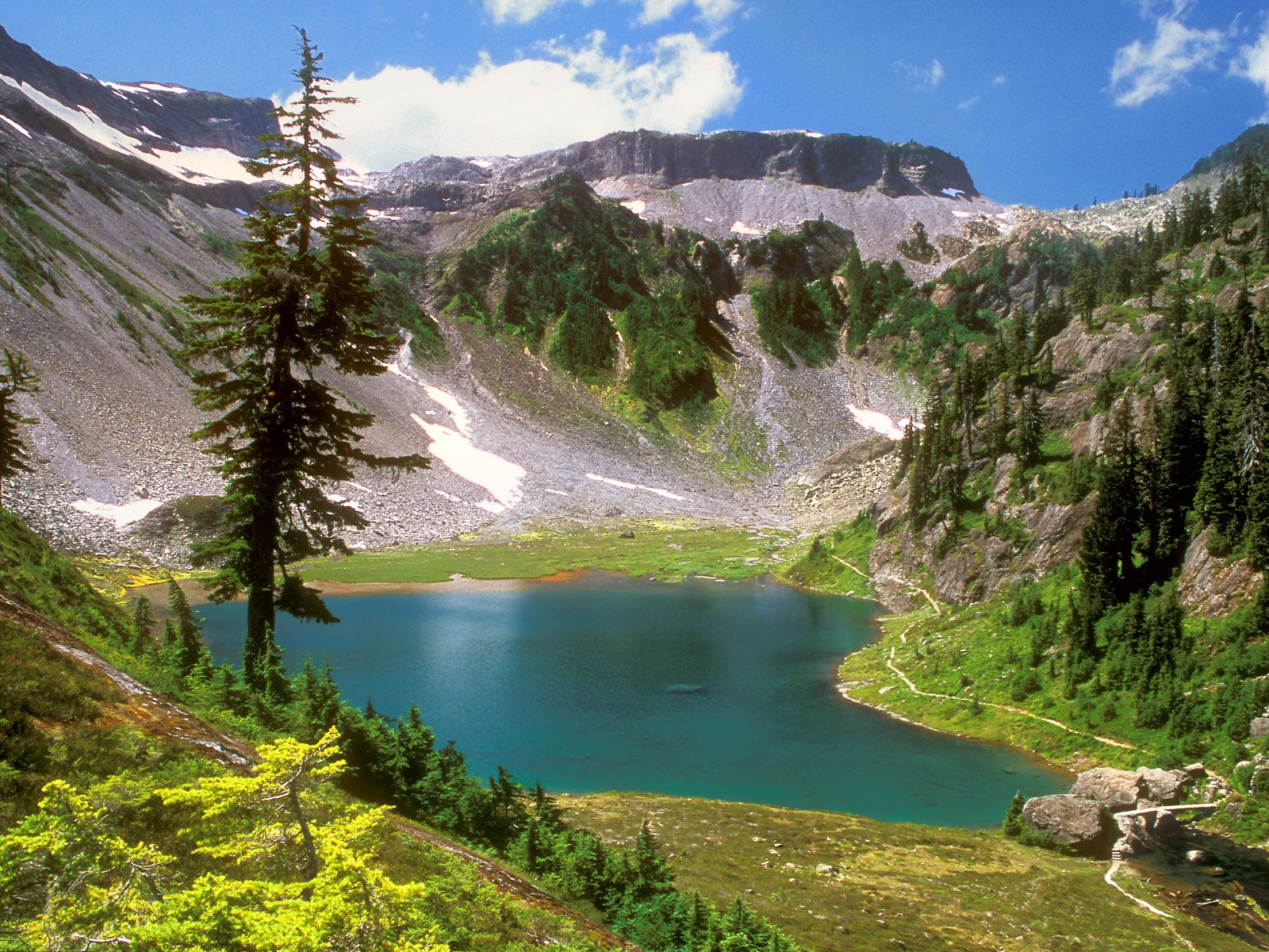 Alpine_Jewel_Bagley_Lake_Mount_Baker_Wilderness_Washington.jpg