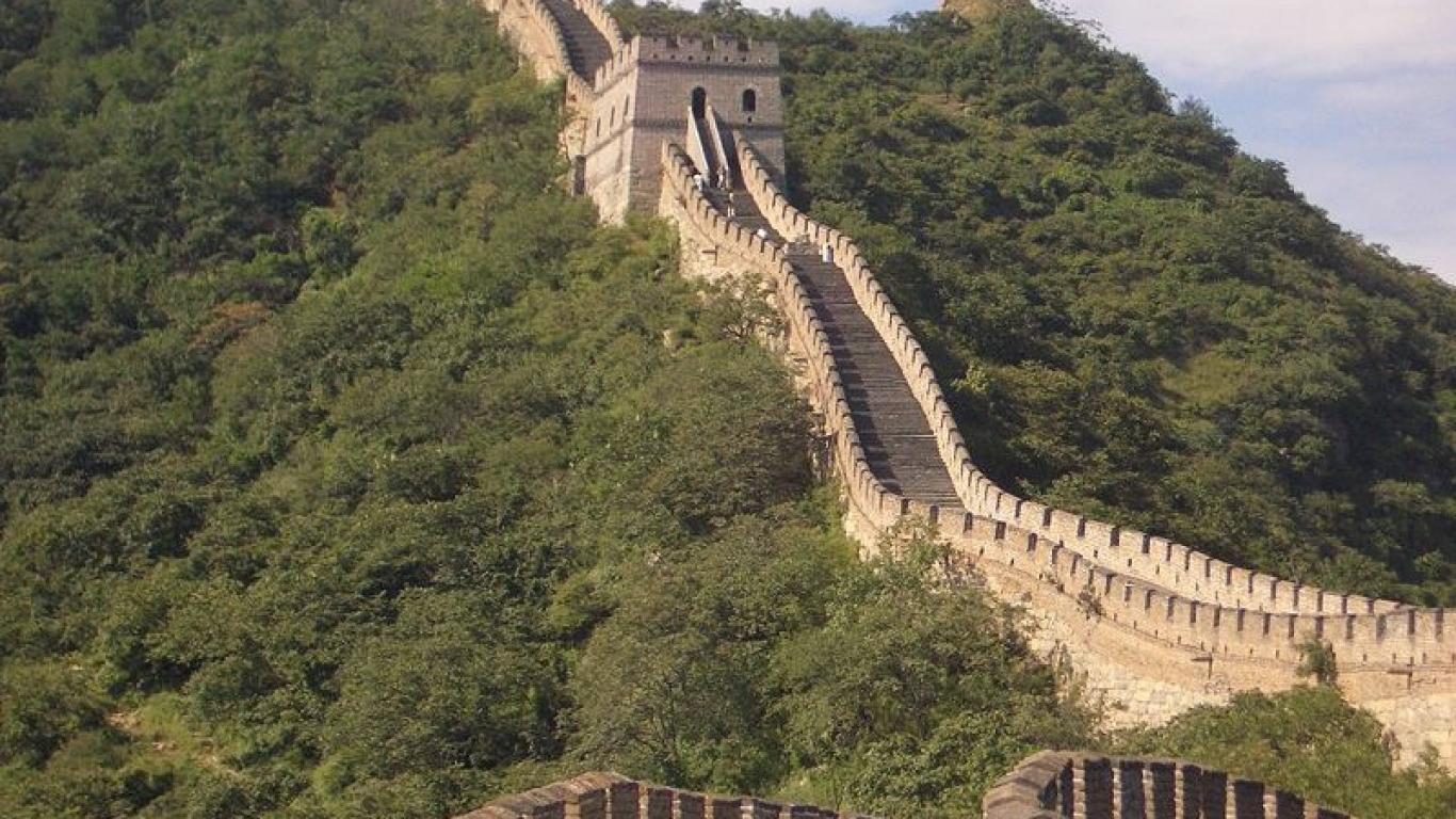 reat-wall-of-china 1366 x 768