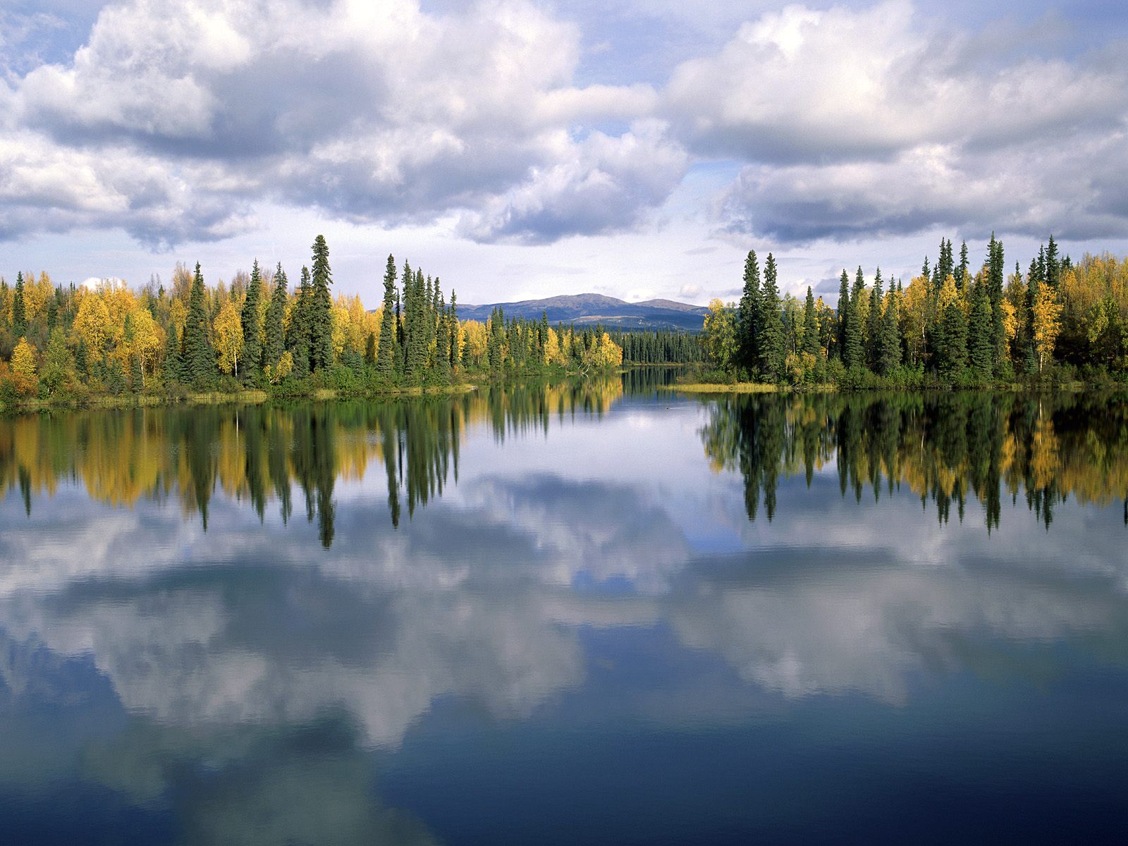 Красота воды в озерах