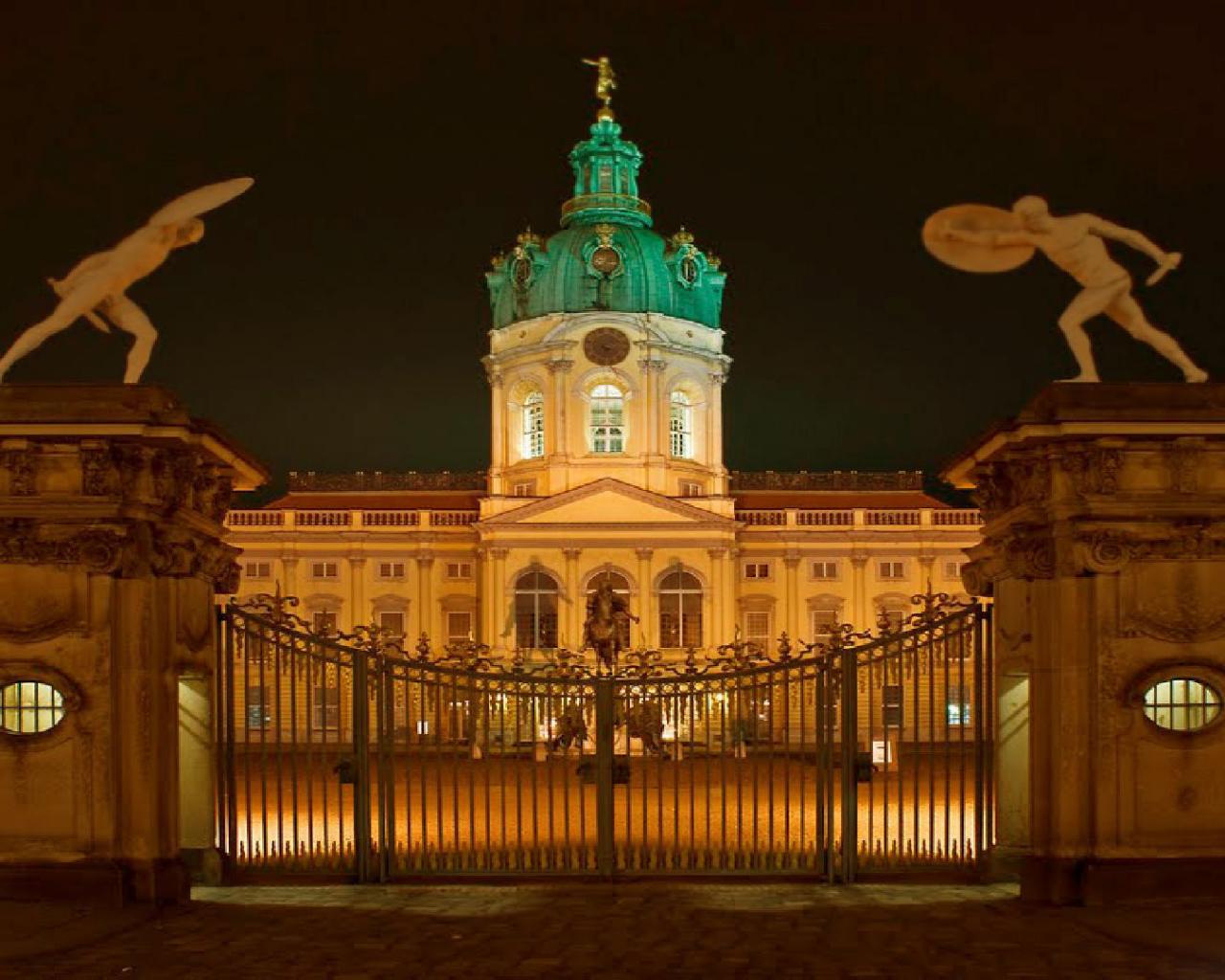 Charlottenburg-Palace 1280 x 1024