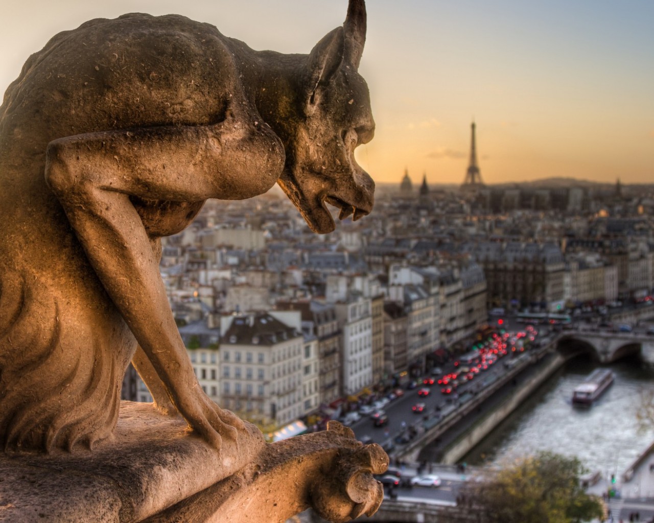 Gargoyle Sculpture 1280 x 1024