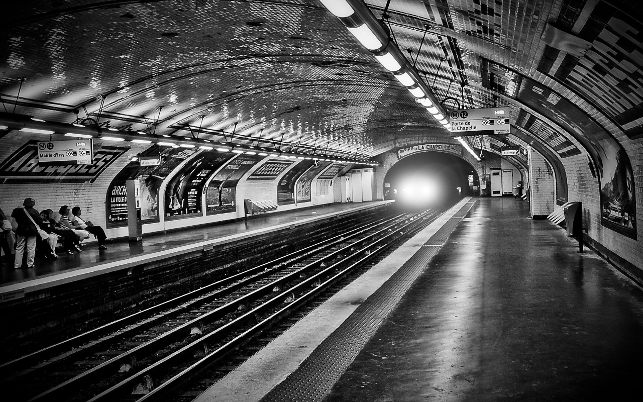 Paris metro 1280 x 800