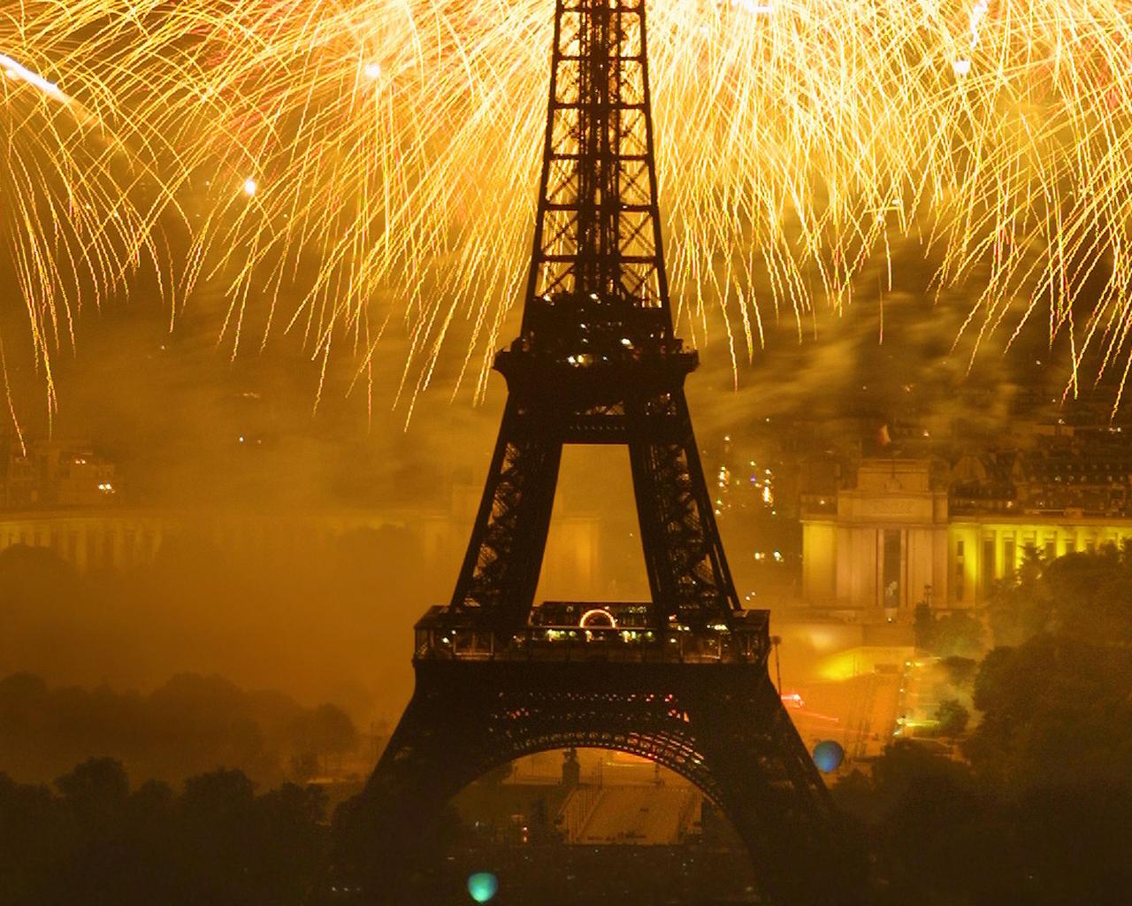 paris fireworks 1280 x 1024