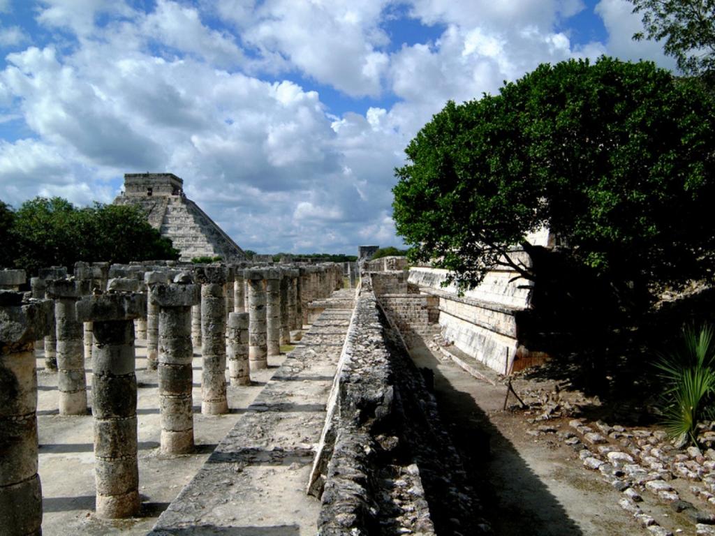 chichen-itza 1024 x 768