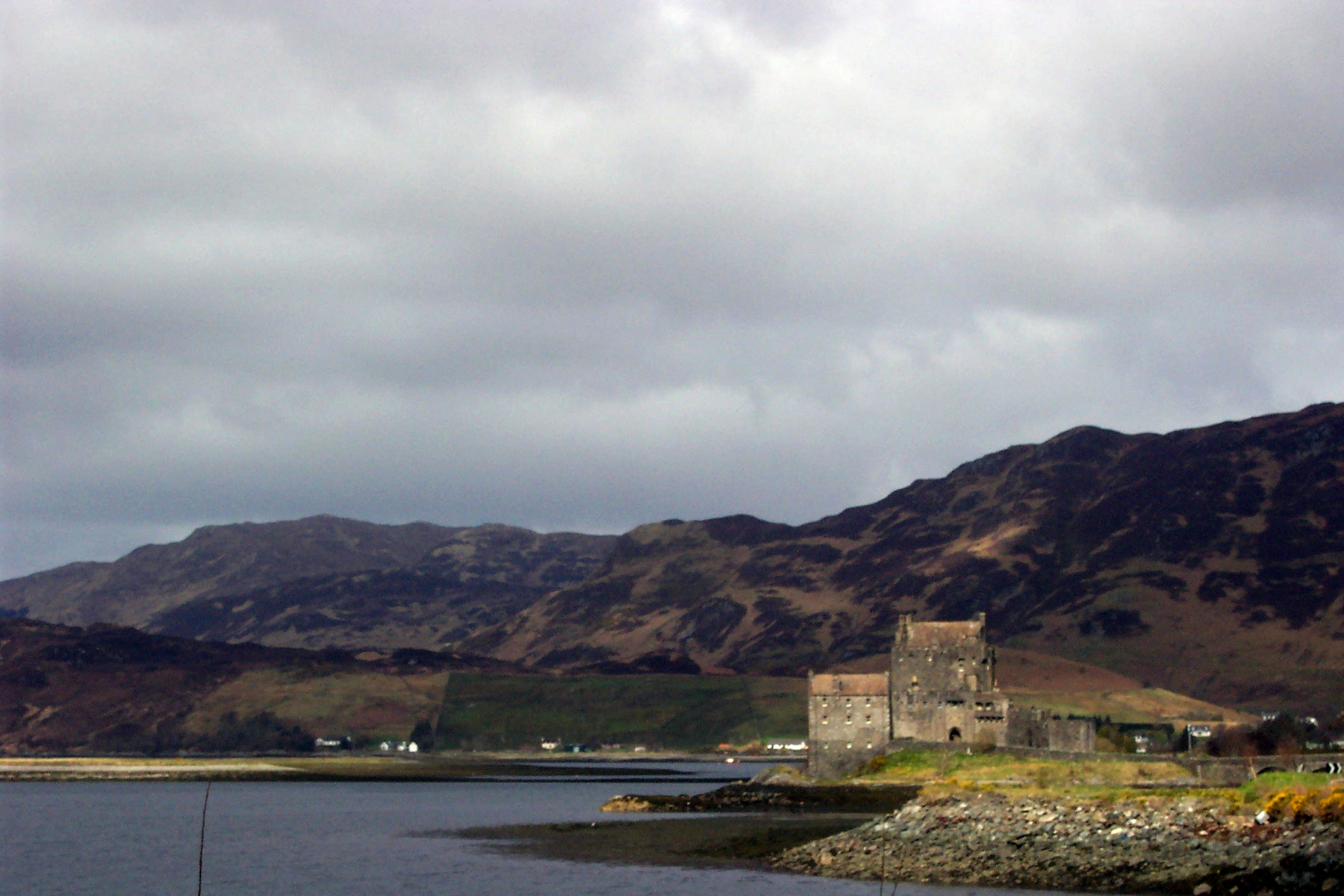 Eilean Donan Castle2 Scotland