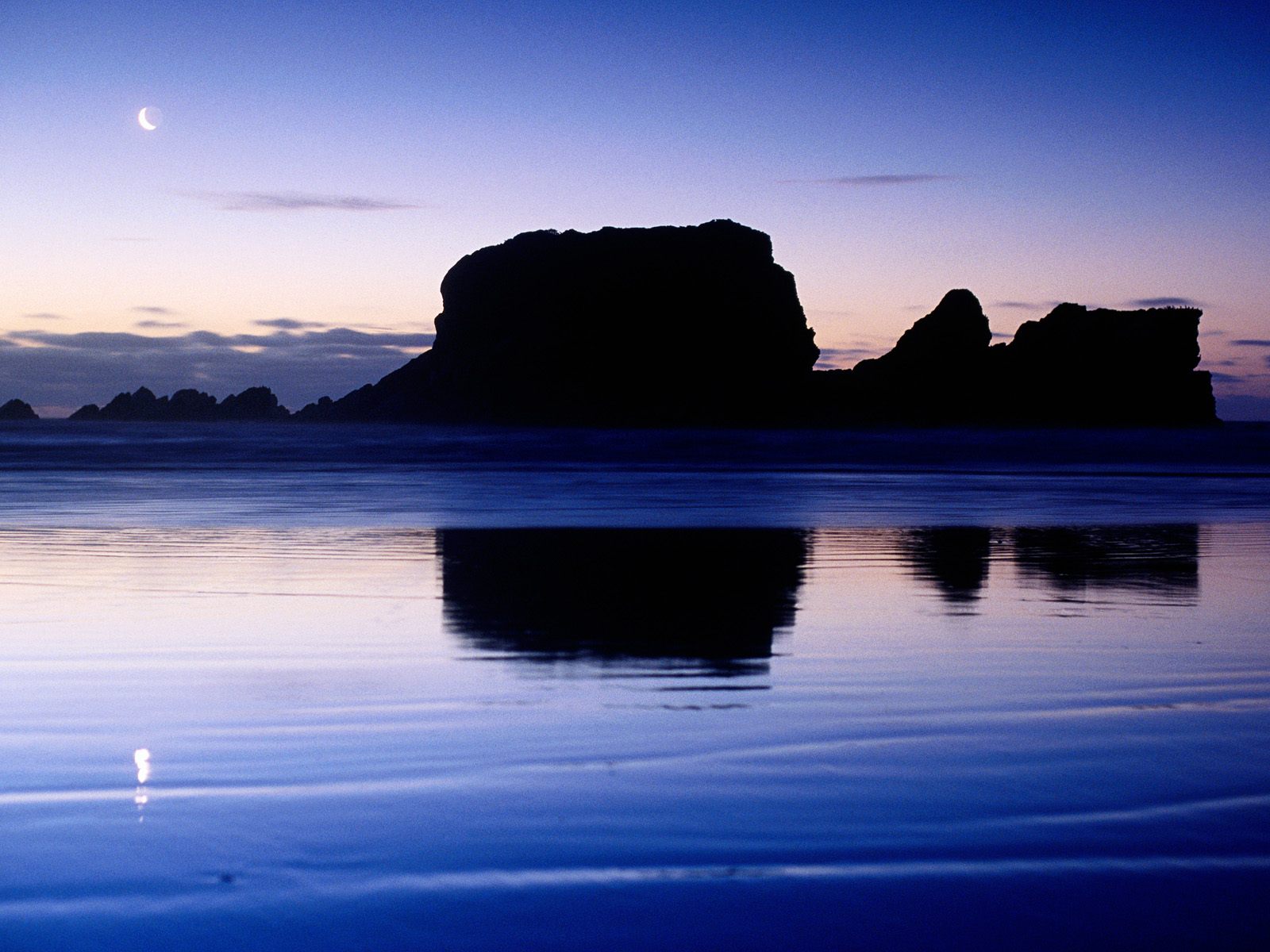 Crescent Moon New Zealand