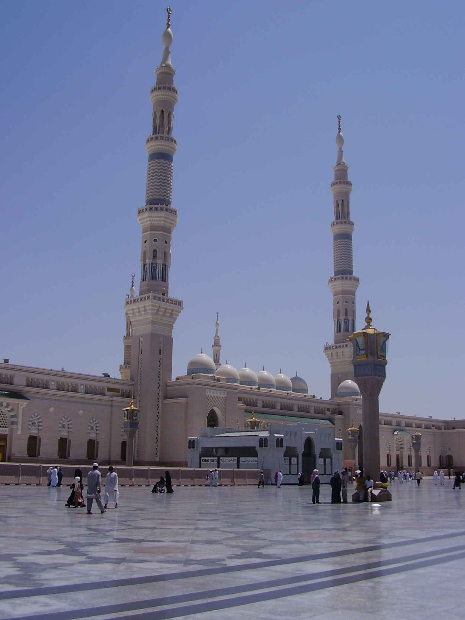 Masjid An-Nabawi in Madinah 1