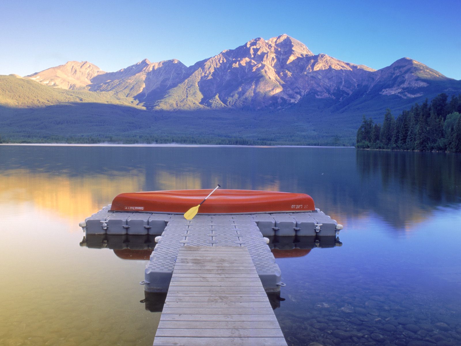 Pyramid Lake Jasper National Park Alberta Canada