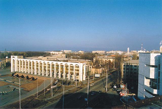 Kyrgyzstan-Bishkek-VPolynskiy