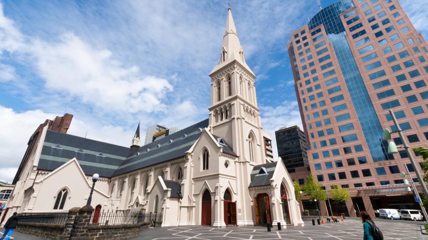 st-patricks-cathedral 1366 x 768