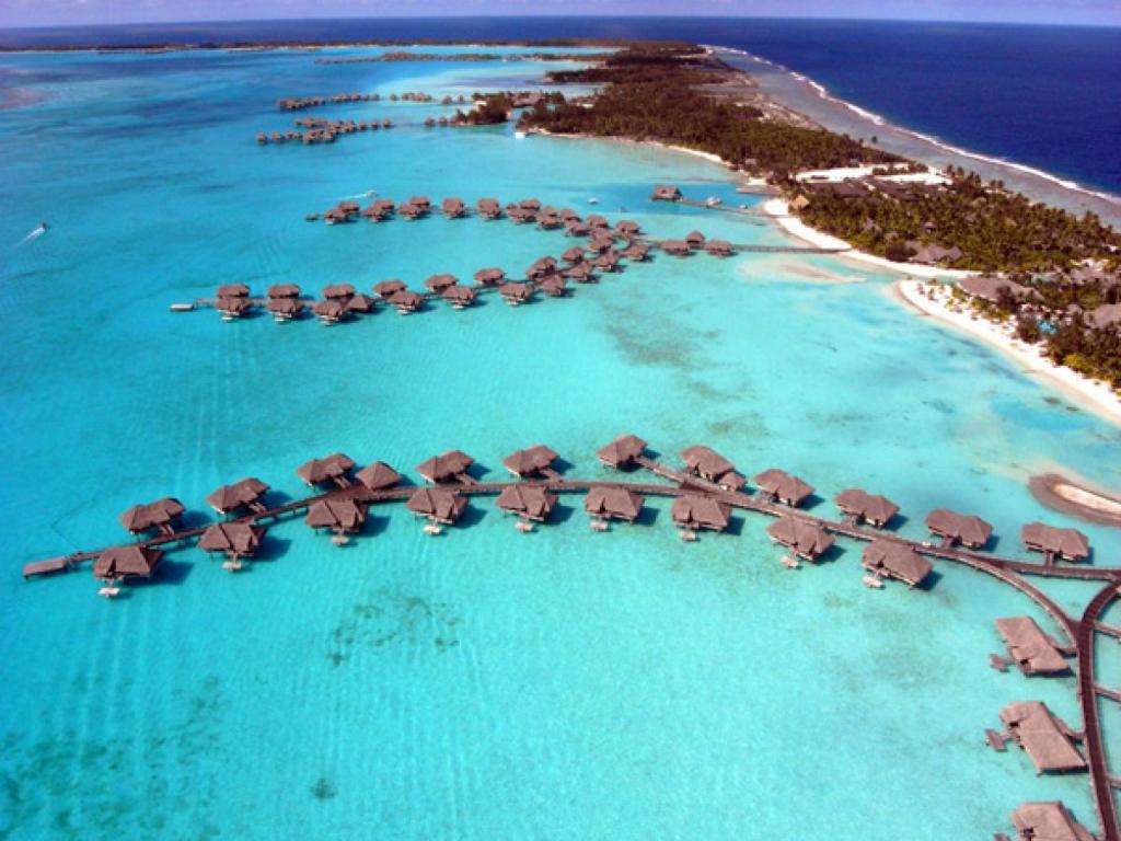 bora-bora-french 1024 x 768