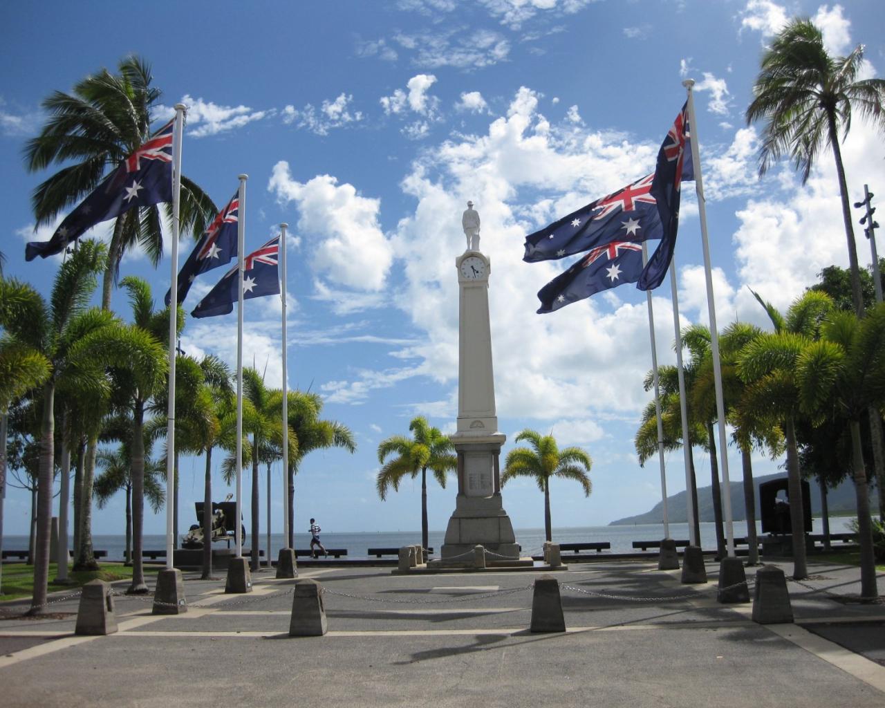 cairns clock tower 1280 x 1024