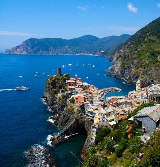 Rocky-village-vernazza