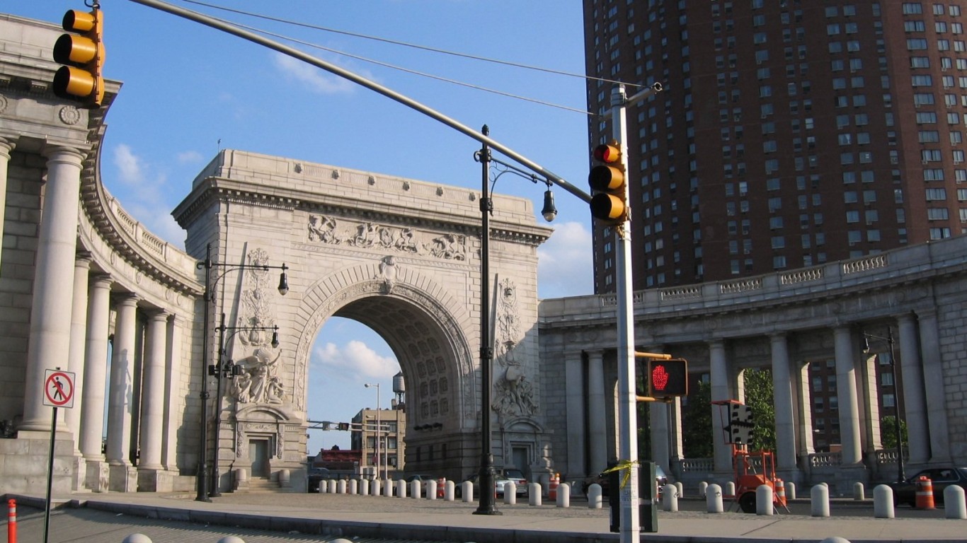 manhattan arch bridge 1366 x 768