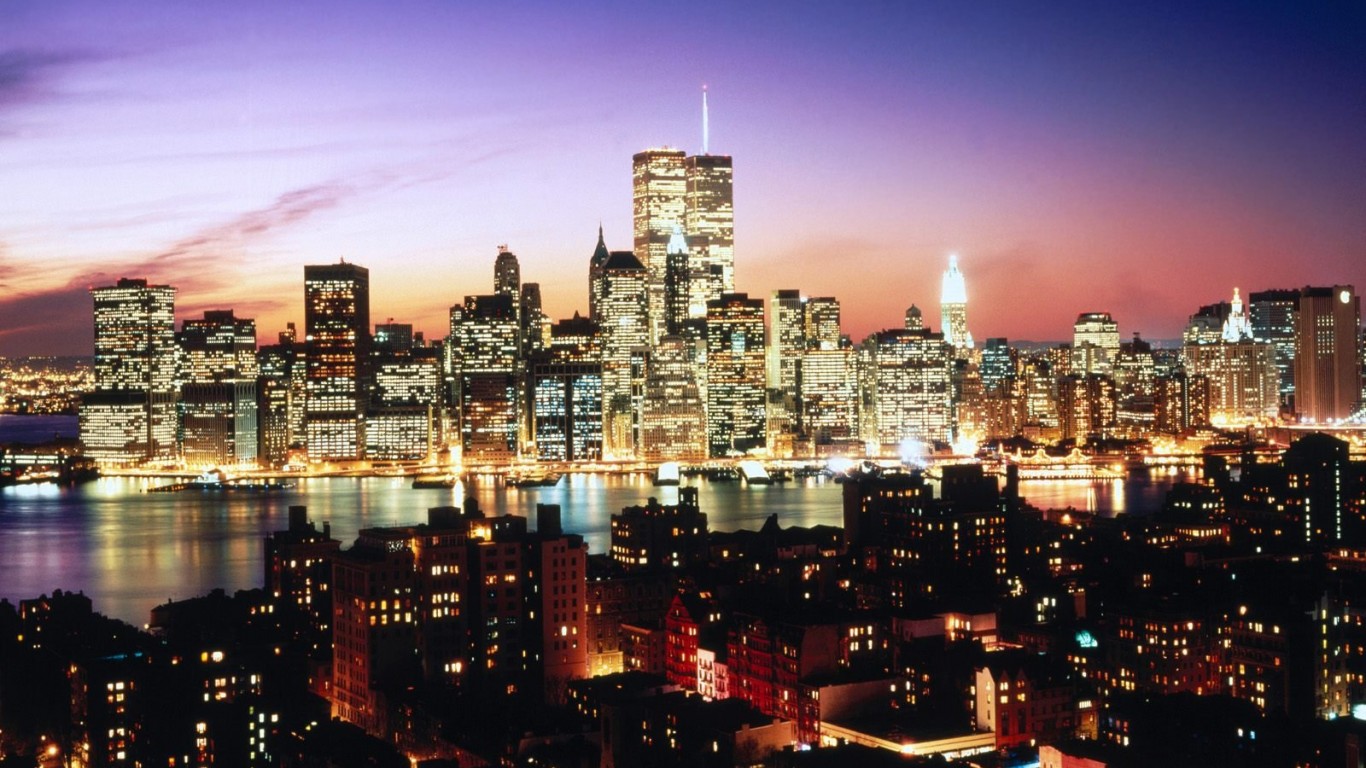 manhattan desktop 1366 x 768