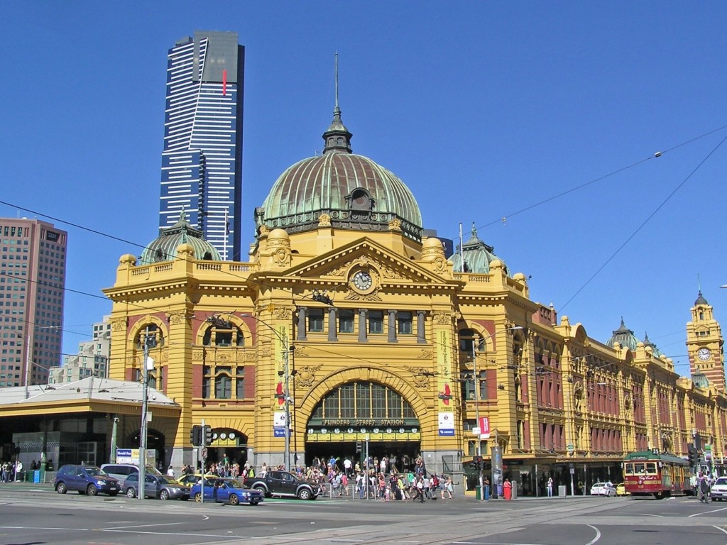 melbourne-flinders-st-station-768x1024