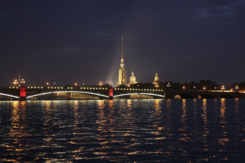 st petersburg at night