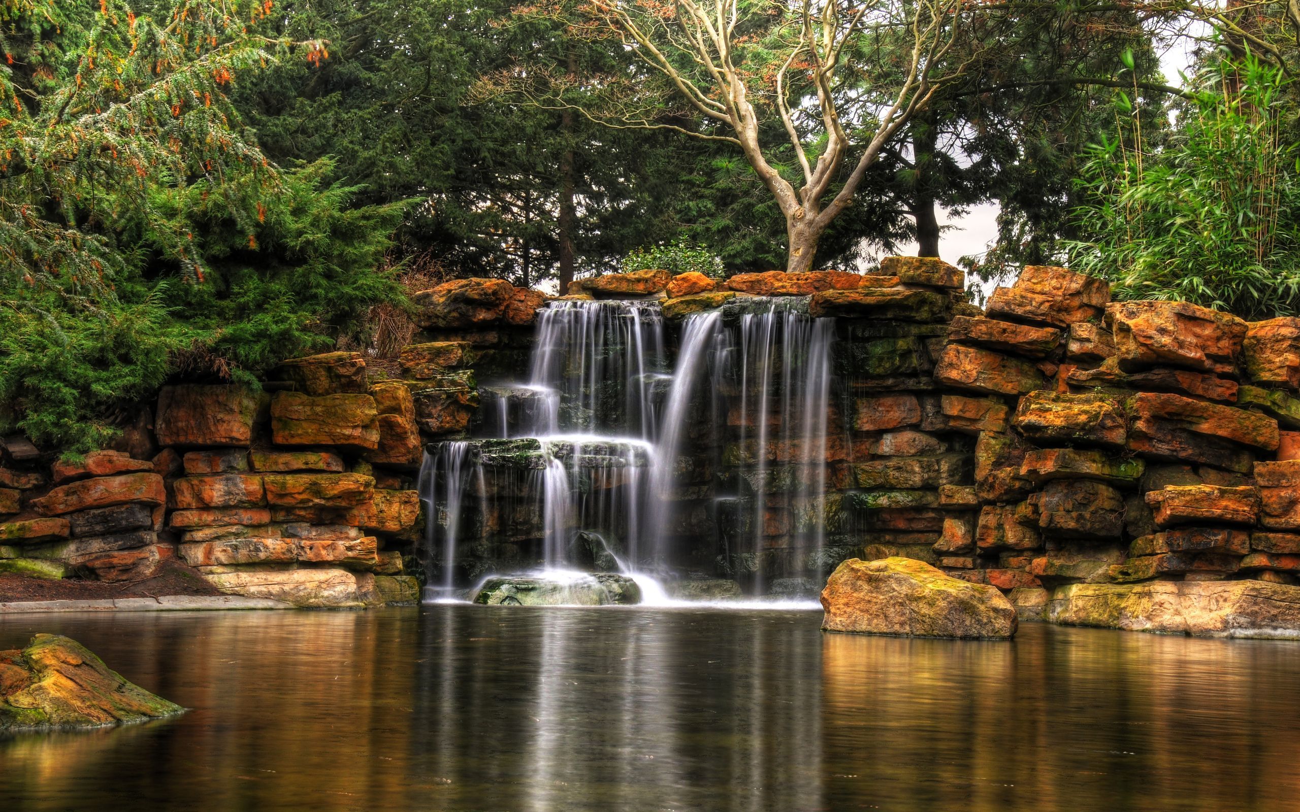 Waterfall Wallpaper