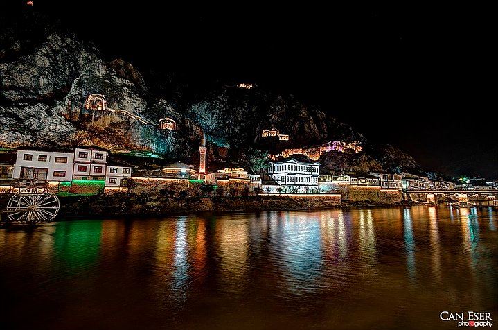 Amasya Kral mezarlari